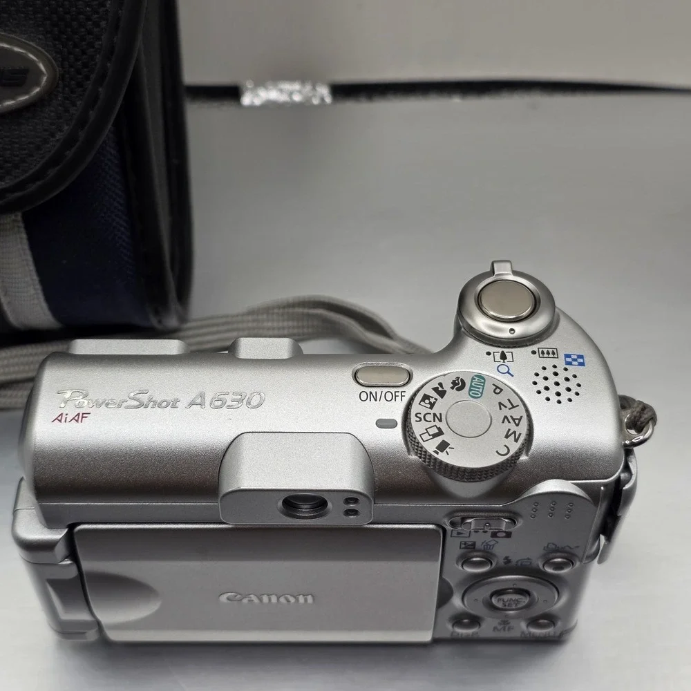 Canon PowerShot A630 8.0 MP Digital Camera 8MP 4x Opyical Zoom Silver W. Case